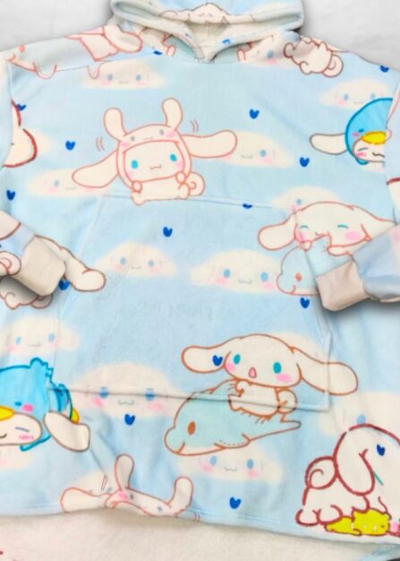 Alternative view of Cinnamoroll Hoodie Blanket