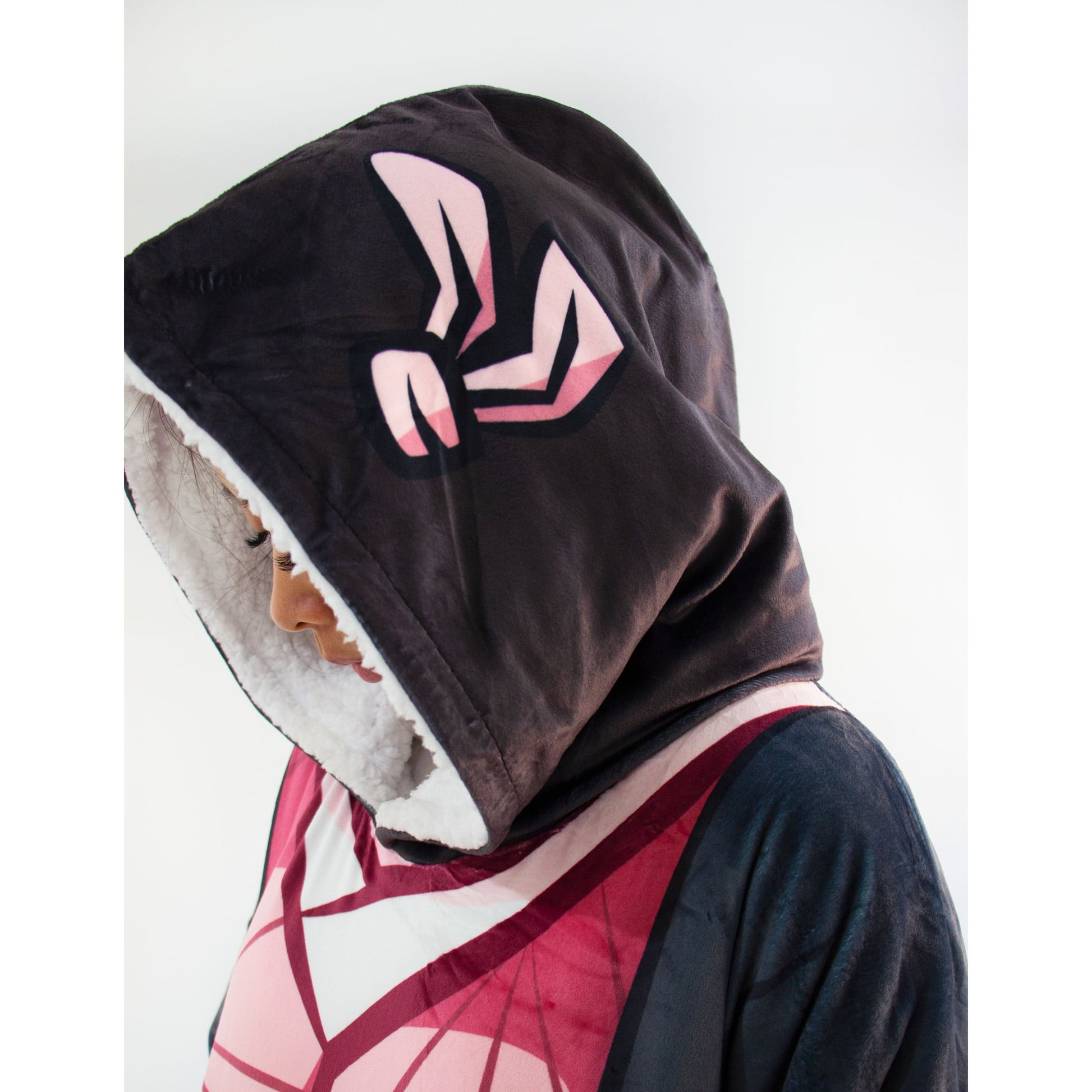 Ds-Fmc- Blanket Hoodie - Image 5