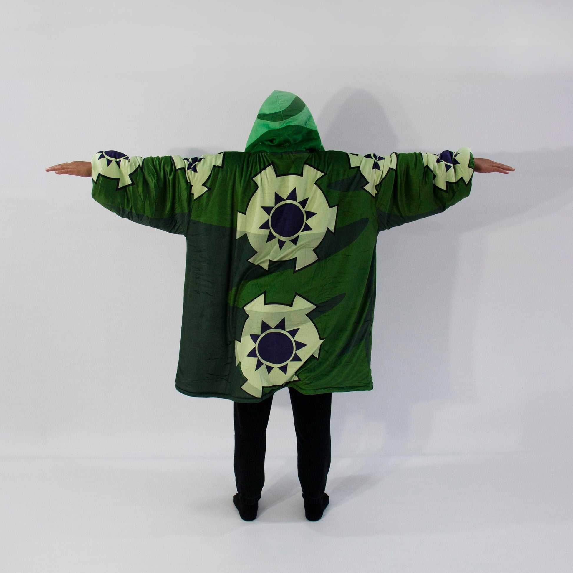 Alternative view of Zoro Wano Kuni Op Blanket Hoodie